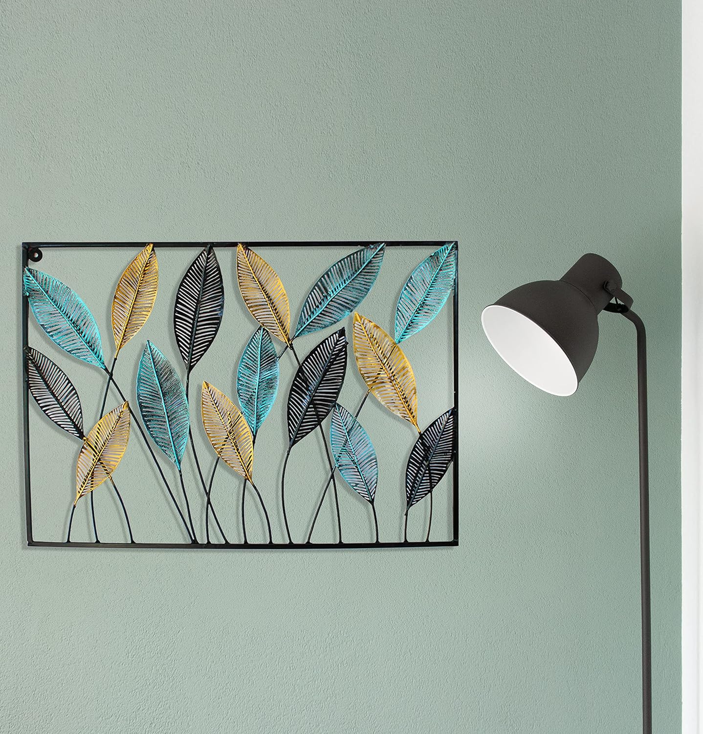 Metal Wall Art Modern Wall Hanging for Bedroom & Home