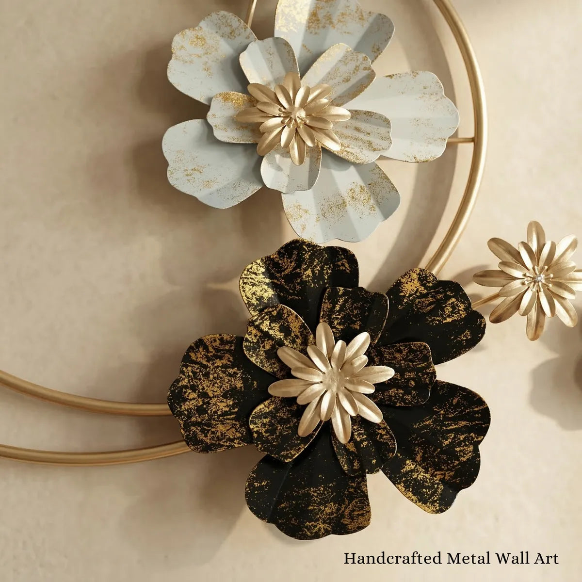 Metal Wall Art Modern Wall Hanging for Bedroom & Home (W-USF)